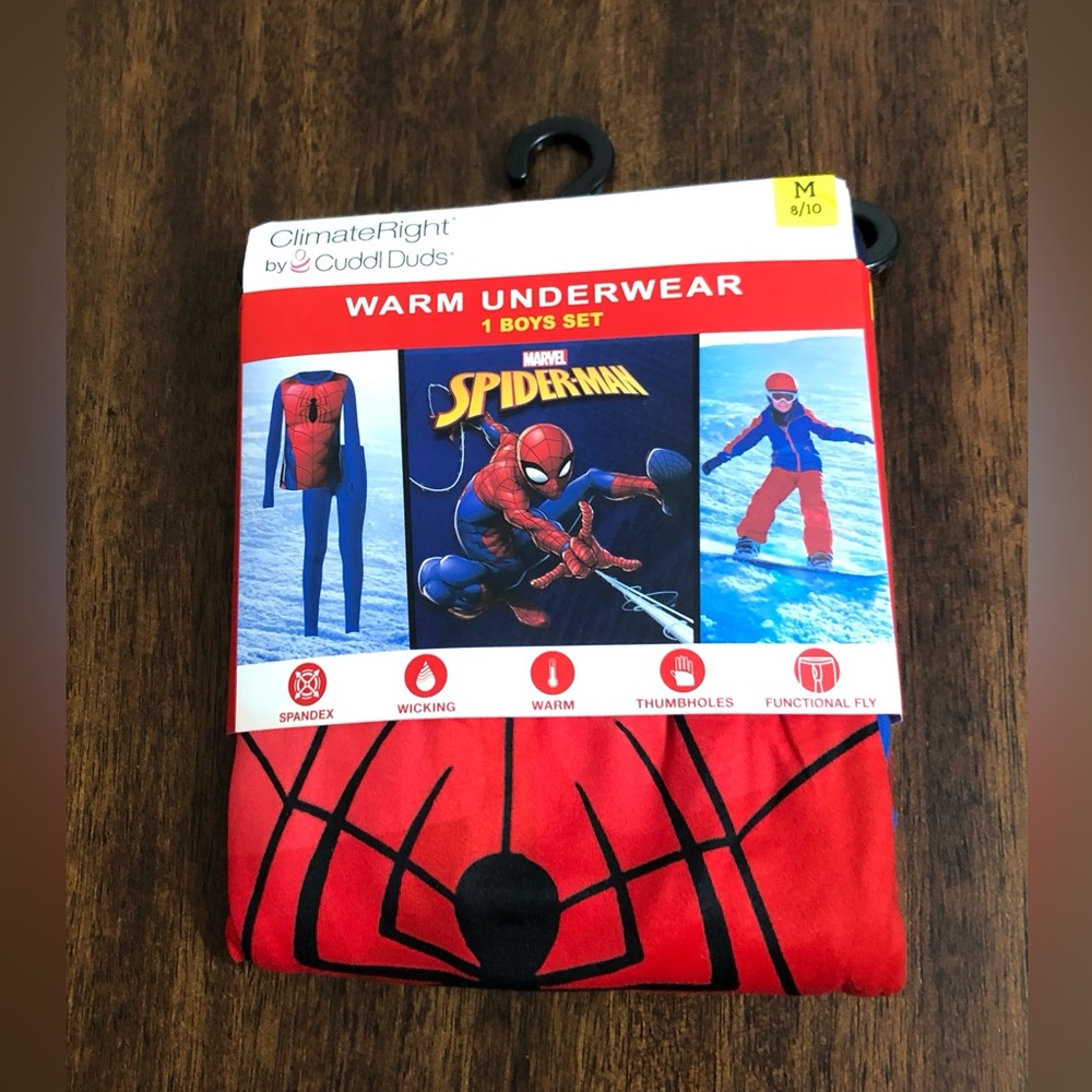 Marvel Spider-Man 2 PCs  boy set warm underwear top and  pant. M 8/10